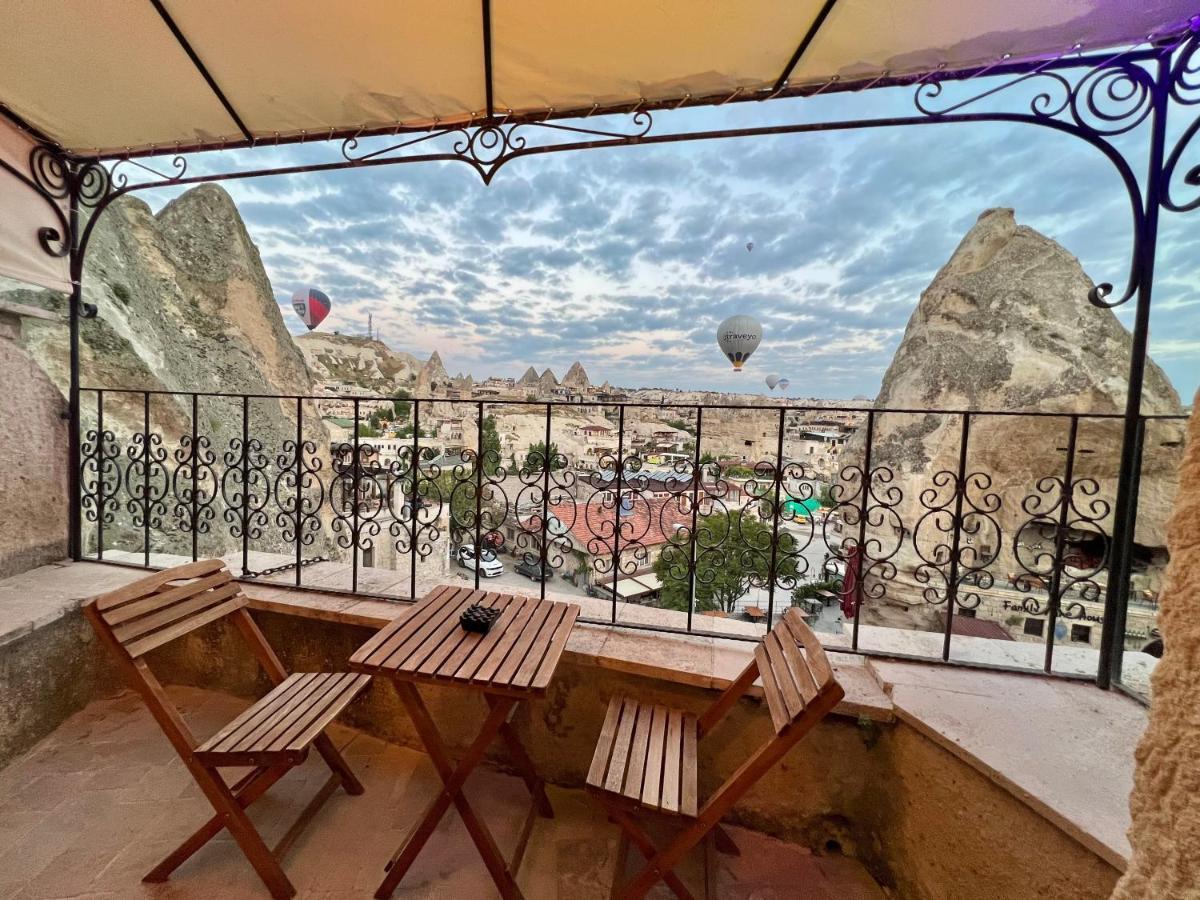 Castle Cave Hotel Гореме Экстерьер фото