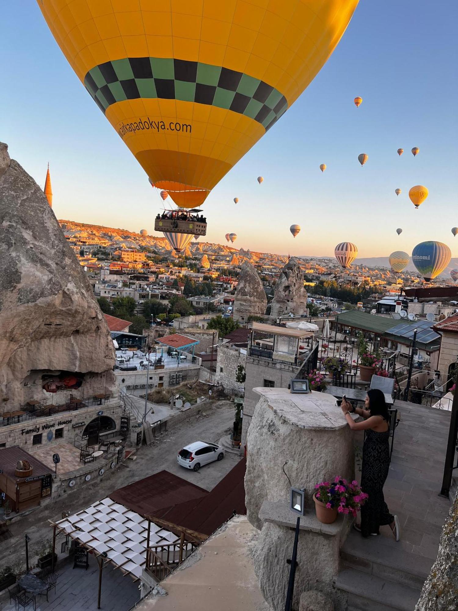 Castle Cave Hotel Гореме Экстерьер фото