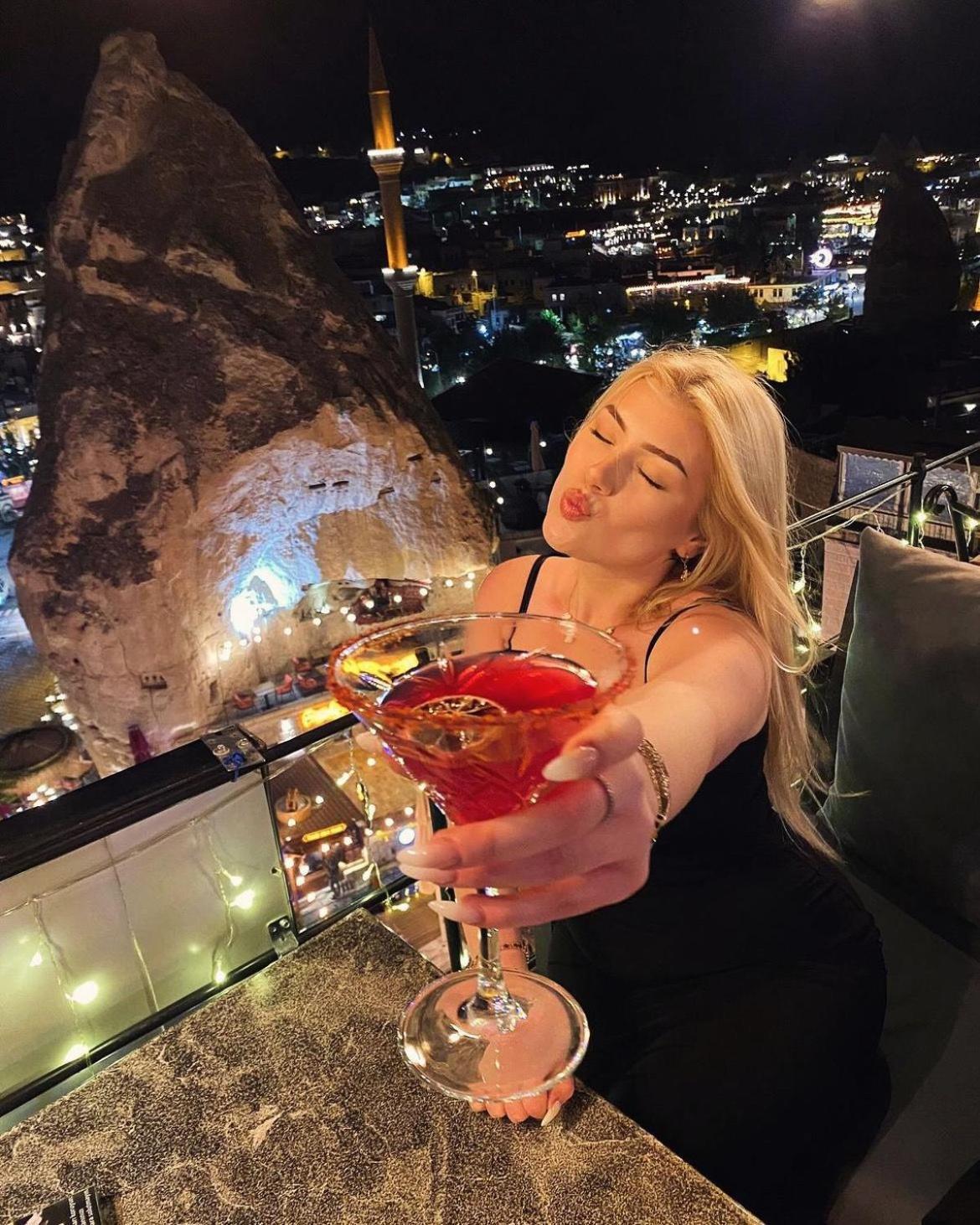 Castle Cave Hotel Гореме Экстерьер фото