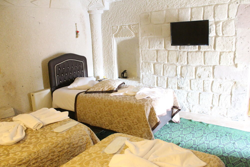Castle Cave Hotel Гореме Экстерьер фото
