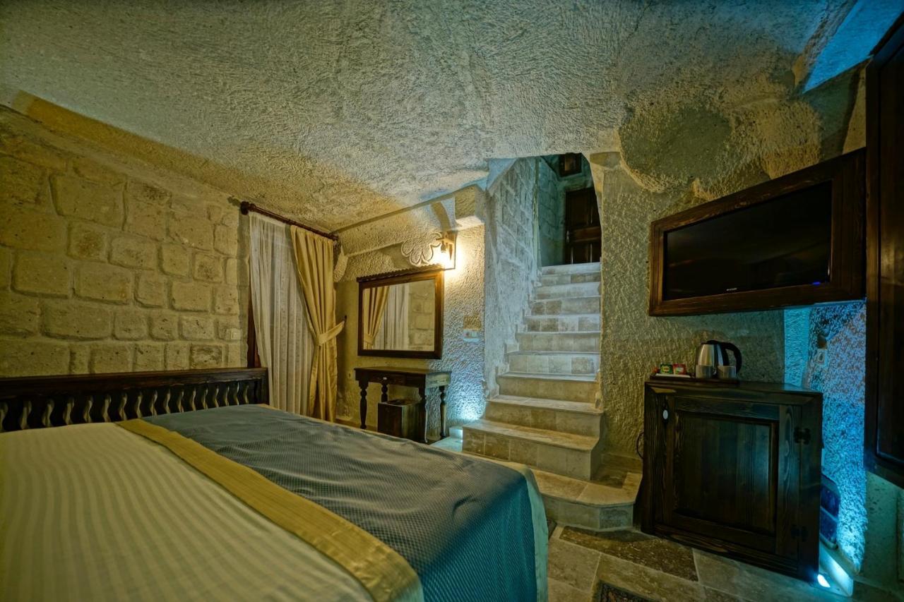 Castle Cave Hotel Гореме Экстерьер фото